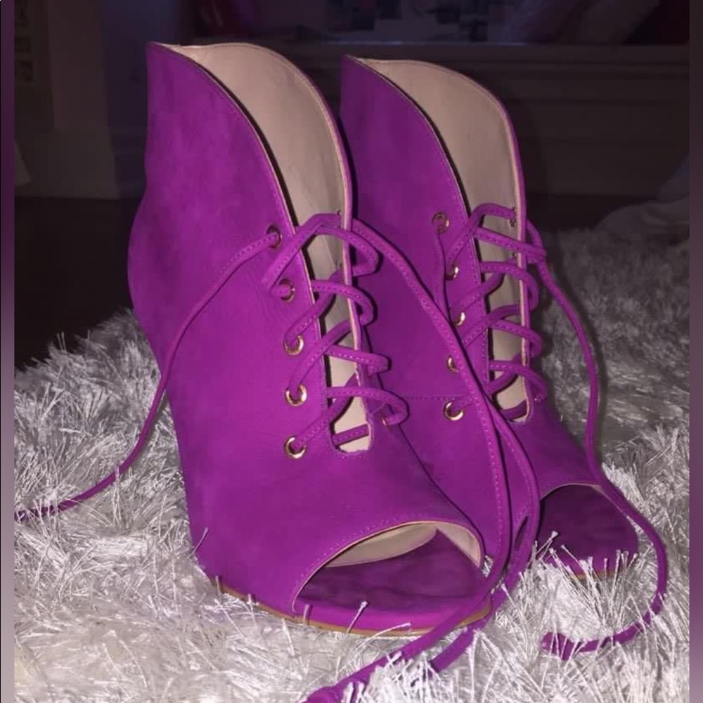 Aldo purple laced up heels